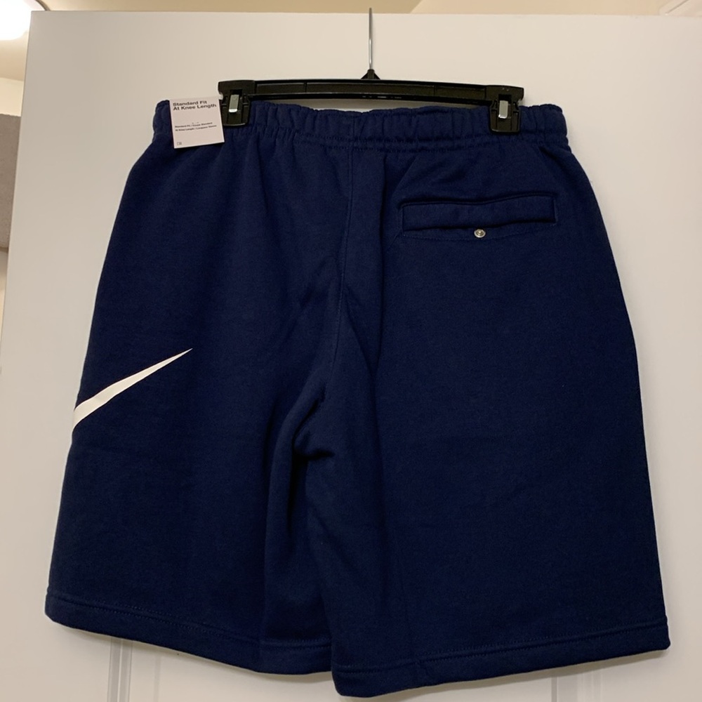 Nike Sweatshorts - Picture 2 of 7
